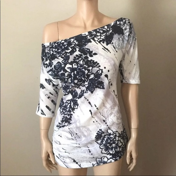 Charlotte Russe Tops - Off the shoulder top Size L